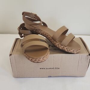 Kaanas Terrazas Double Band Flat Form Sandals. Carmal Brown. NWT. Size 9